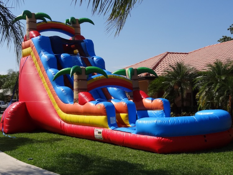 bounce house party rental Deerfield Beach