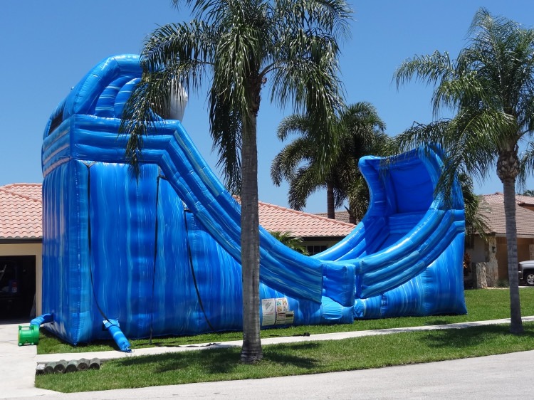 wave rider 41 1704207303 big Safe Fun Bounce House Rentals in Broward County